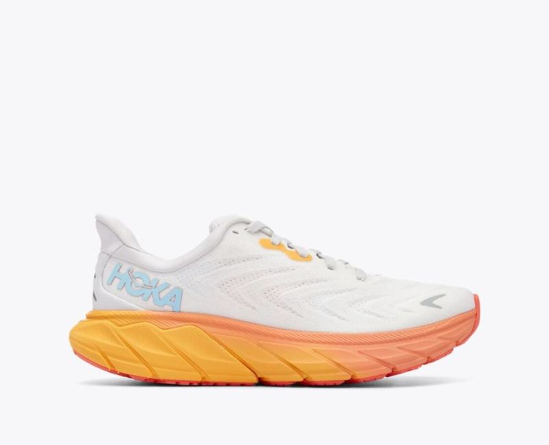 Hoka | Women's Arahi 6-Nimbus Cloud / Blanc De Blanc